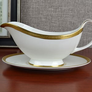 Royal Doulton Larchmont Gravy Boat and Stand 